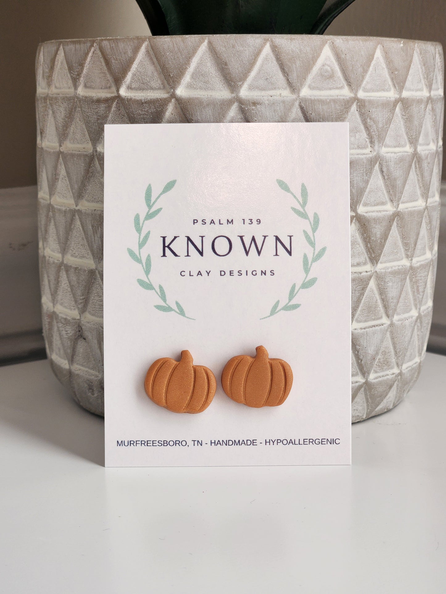 Pumpkin Studs
